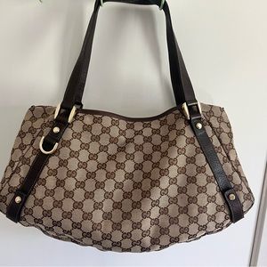 Gucci hobo bag